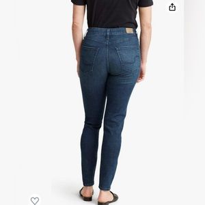 Signature Levi Strauss women’s jeans